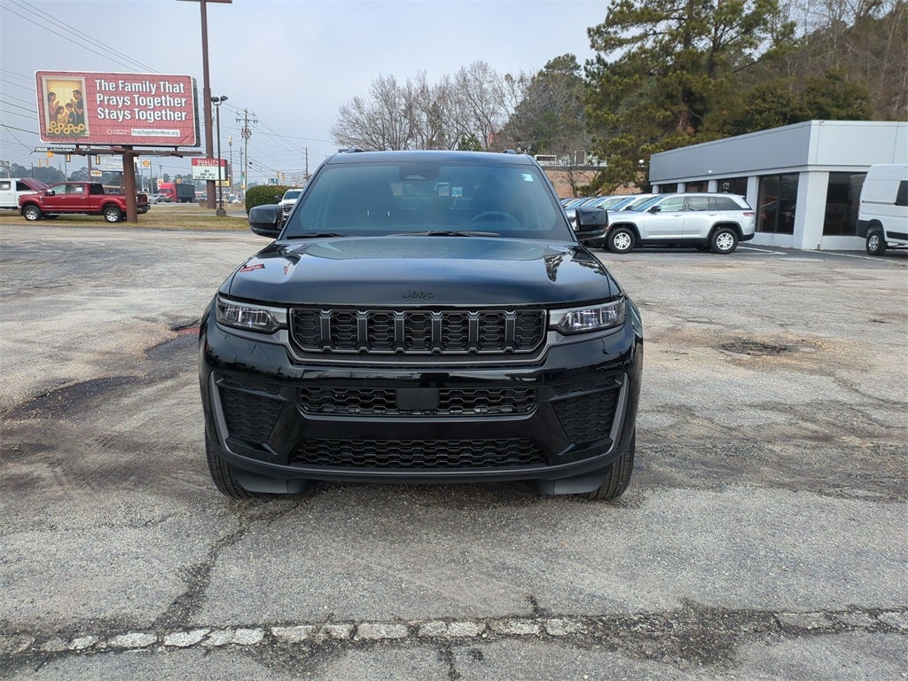 2026 Jeep Grand Cherokee GRAND CHEROKEE LAREDO ALTITUDE 4X2