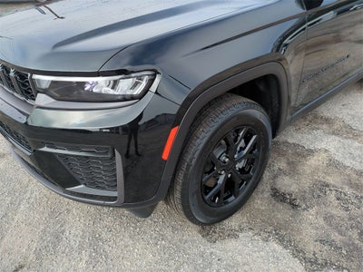 2026 Jeep Grand Cherokee GRAND CHEROKEE LAREDO ALTITUDE 4X2