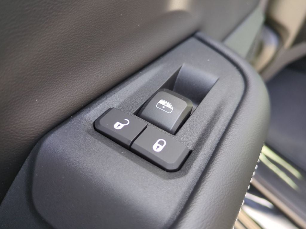 2026 Jeep Grand Cherokee GRAND CHEROKEE LAREDO ALTITUDE 4X2