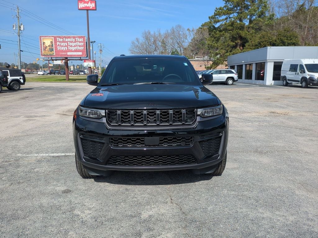 2026 Jeep Grand Cherokee GRAND CHEROKEE LAREDO ALTITUDE 4X2