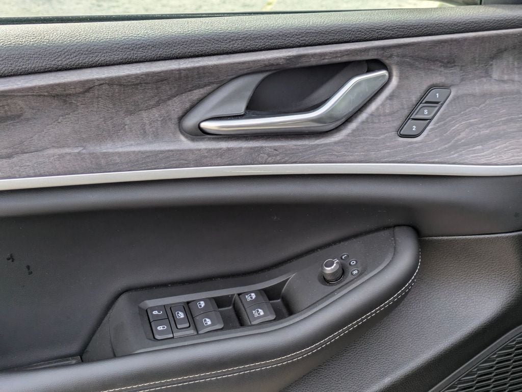 2025 Jeep Grand Cherokee Limited 4x2