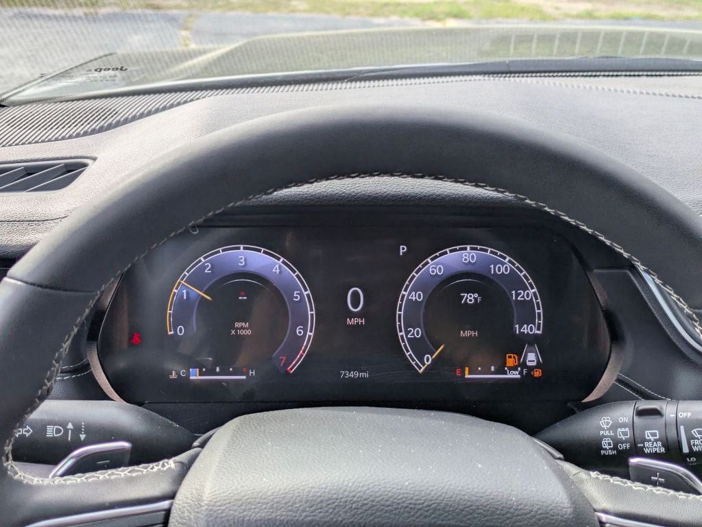 2025 Jeep Grand Cherokee Limited 4x2