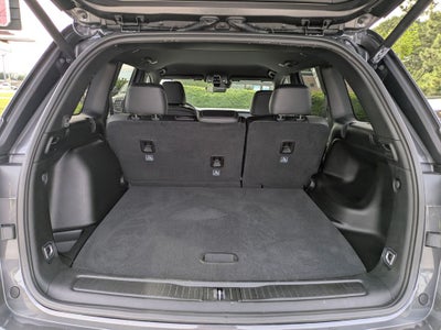 2025 Jeep Grand Cherokee Limited 4x2