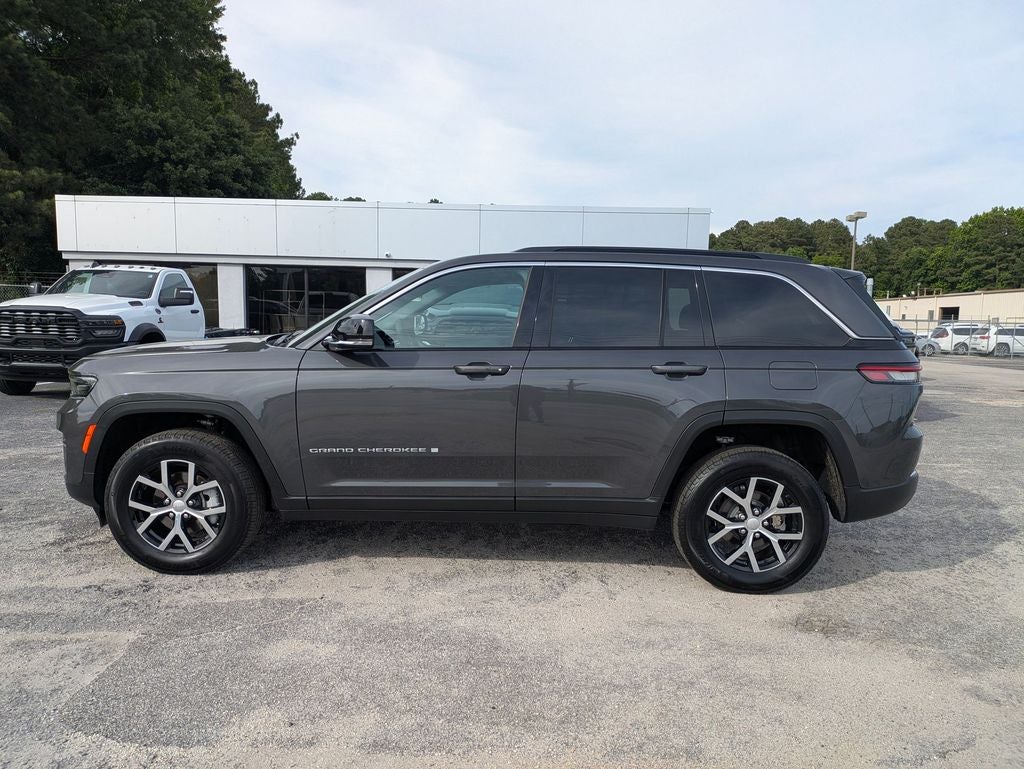 2025 Jeep Grand Cherokee Limited 4x2