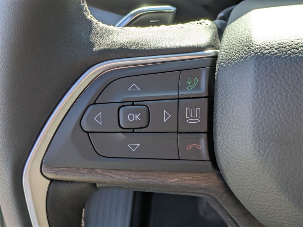 2025 Jeep Grand Cherokee GRAND CHEROKEE LIMITED 4X2