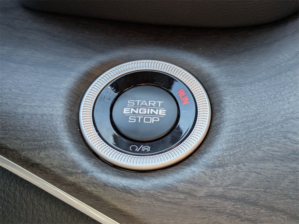 2025 Jeep Grand Cherokee GRAND CHEROKEE LIMITED 4X2