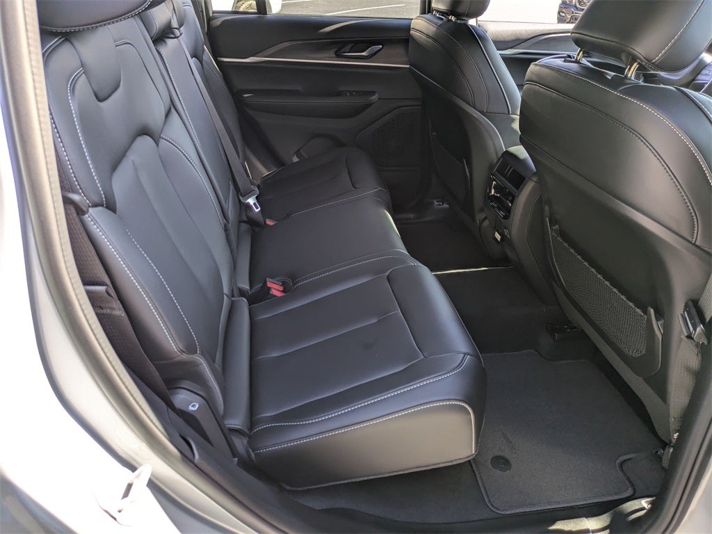 2025 Jeep Grand Cherokee GRAND CHEROKEE LIMITED 4X2