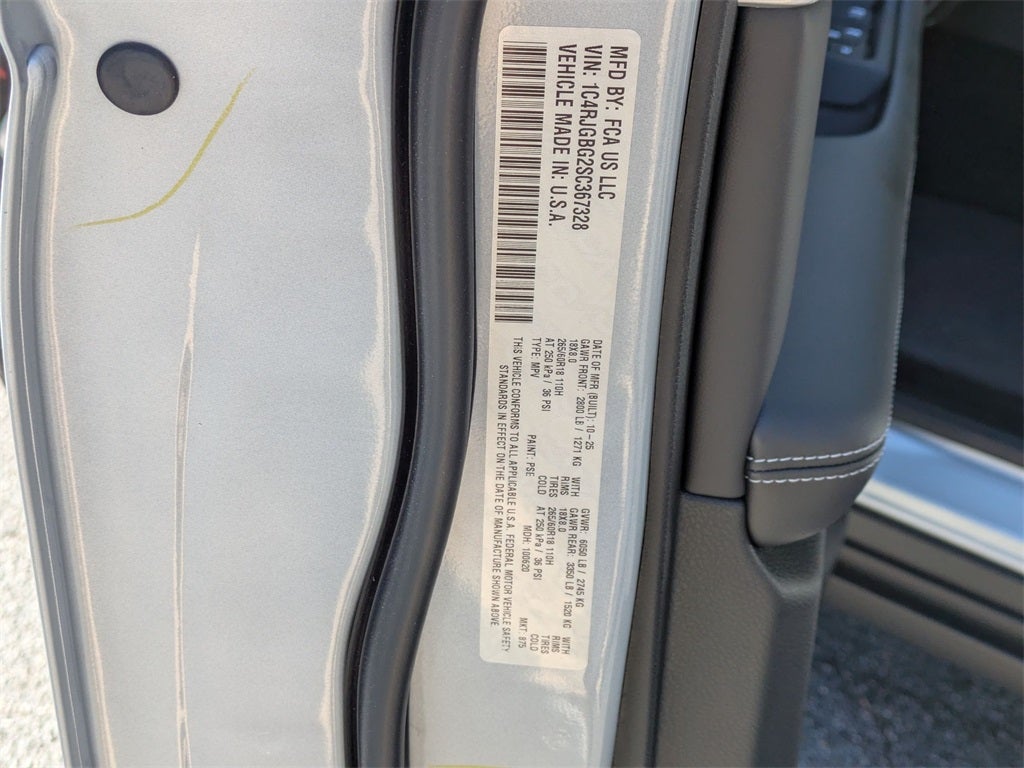 2025 Jeep Grand Cherokee GRAND CHEROKEE LIMITED 4X2