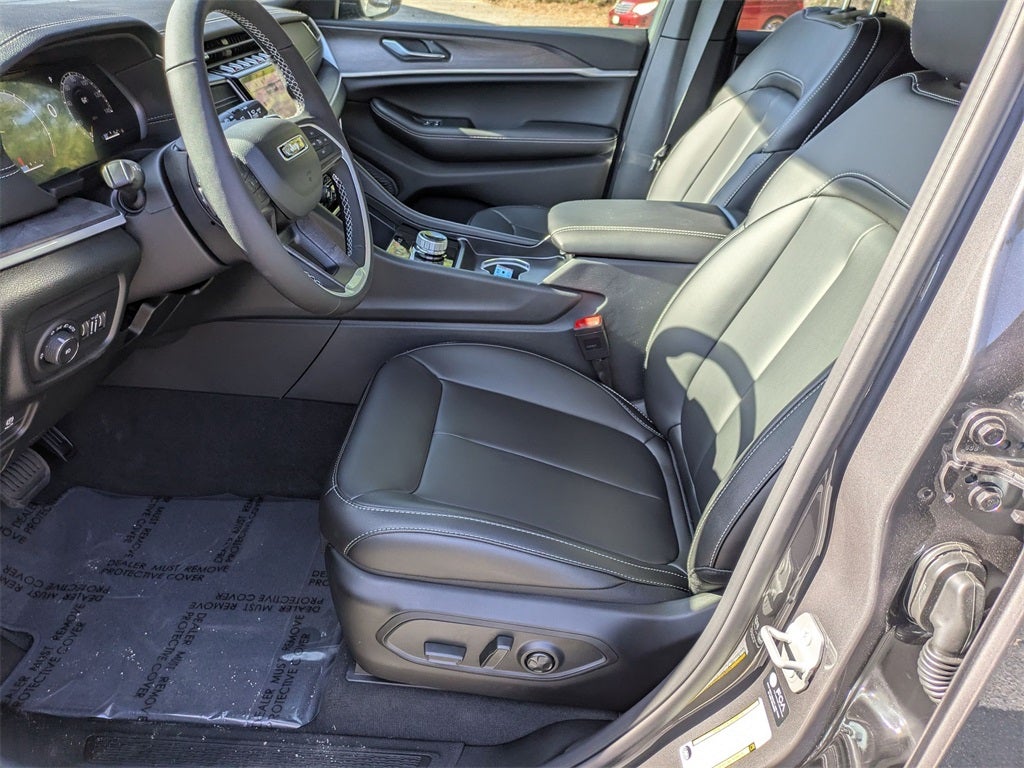 2025 Jeep Grand Cherokee GRAND CHEROKEE LIMITED 4X2