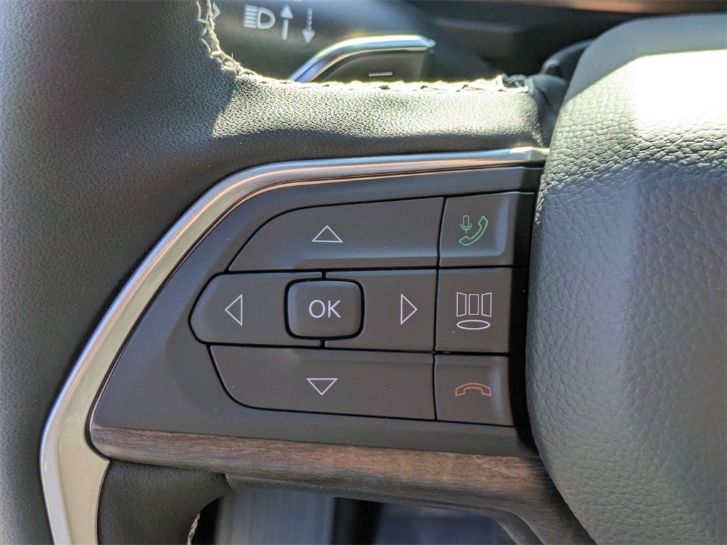 2025 Jeep Grand Cherokee GRAND CHEROKEE LIMITED 4X2