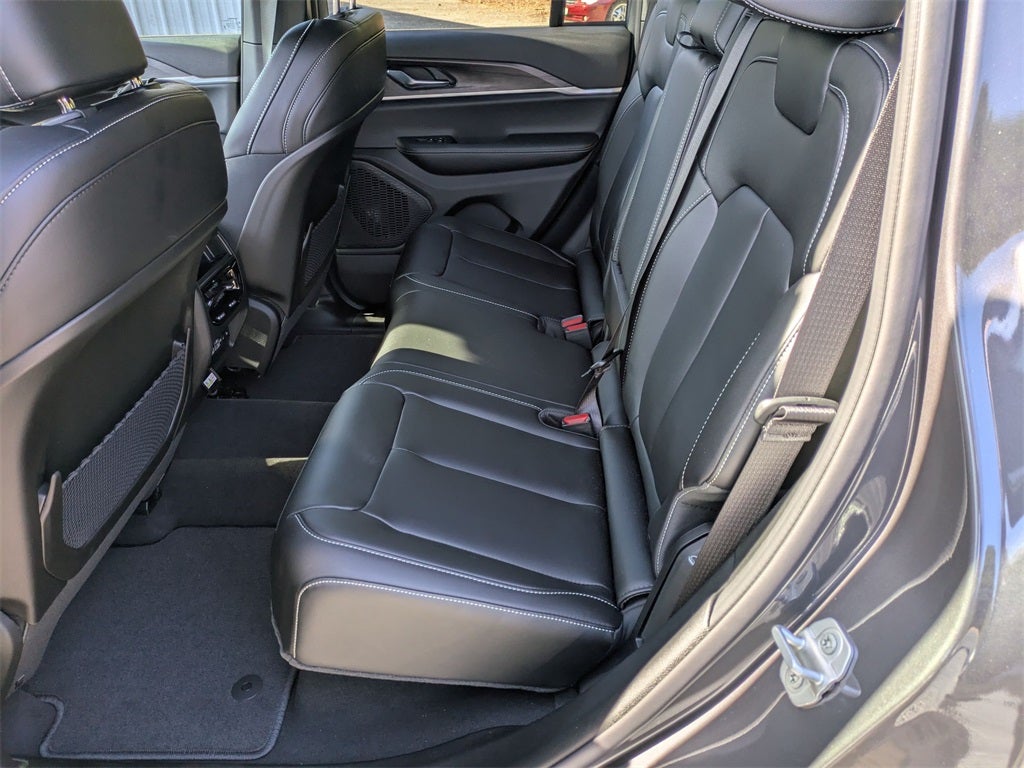 2025 Jeep Grand Cherokee GRAND CHEROKEE LIMITED 4X2