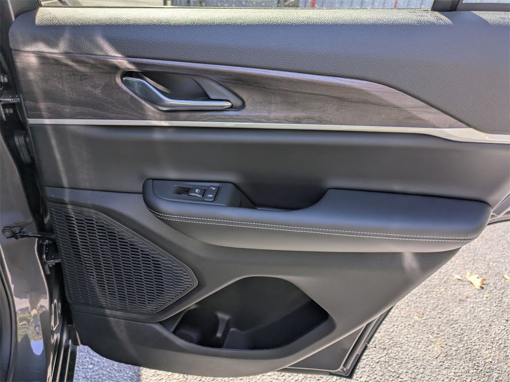 2025 Jeep Grand Cherokee GRAND CHEROKEE LIMITED 4X2