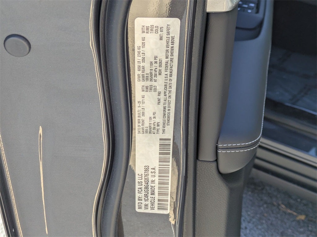 2025 Jeep Grand Cherokee GRAND CHEROKEE LIMITED 4X2