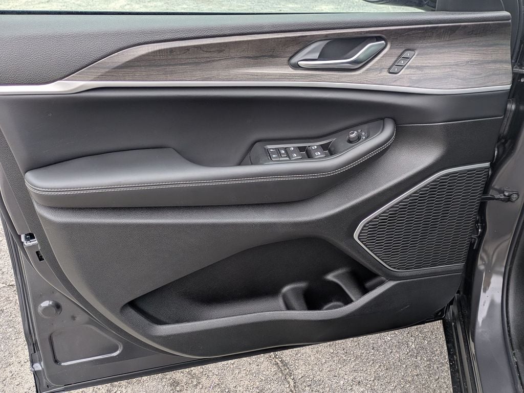 2026 Jeep Grand Cherokee GRAND CHEROKEE LIMITED 4X2