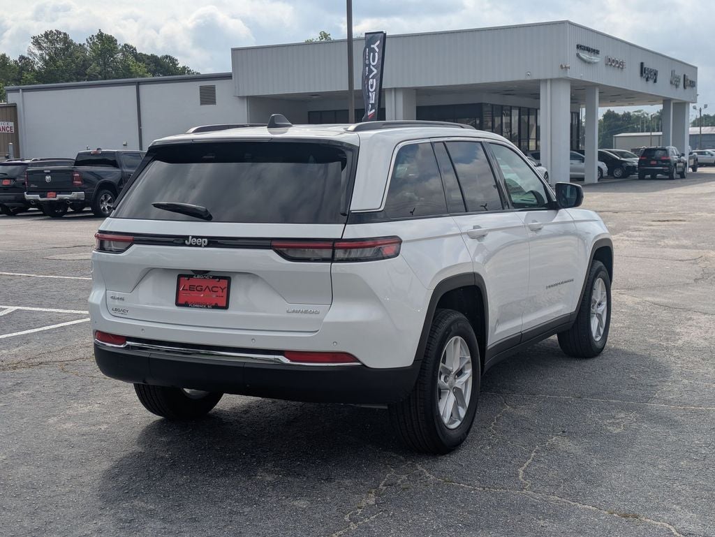 2026 Jeep Grand Cherokee GRAND CHEROKEE LAREDO 4X4