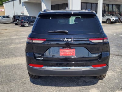 2026 Jeep Grand Cherokee GRAND CHEROKEE LAREDO 4X4