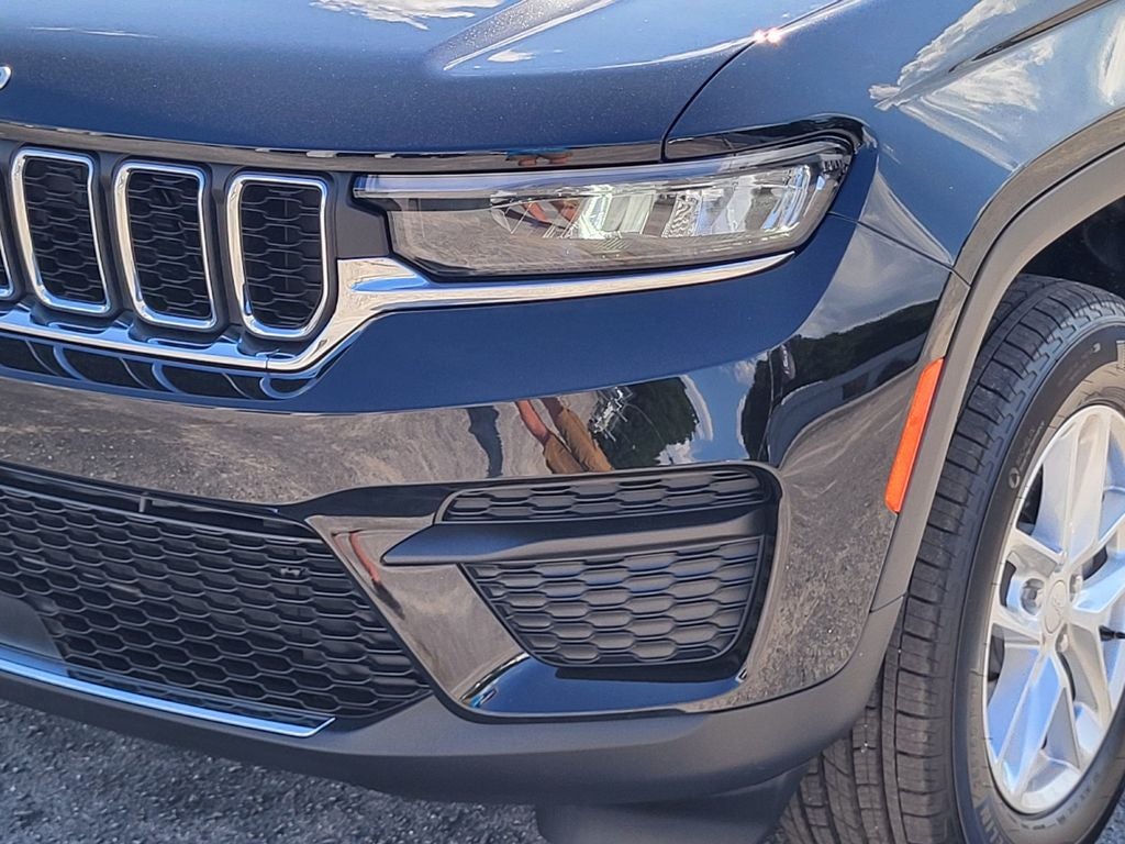 2026 Jeep Grand Cherokee GRAND CHEROKEE LAREDO 4X4