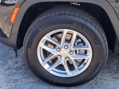 2026 Jeep Grand Cherokee GRAND CHEROKEE LAREDO 4X4