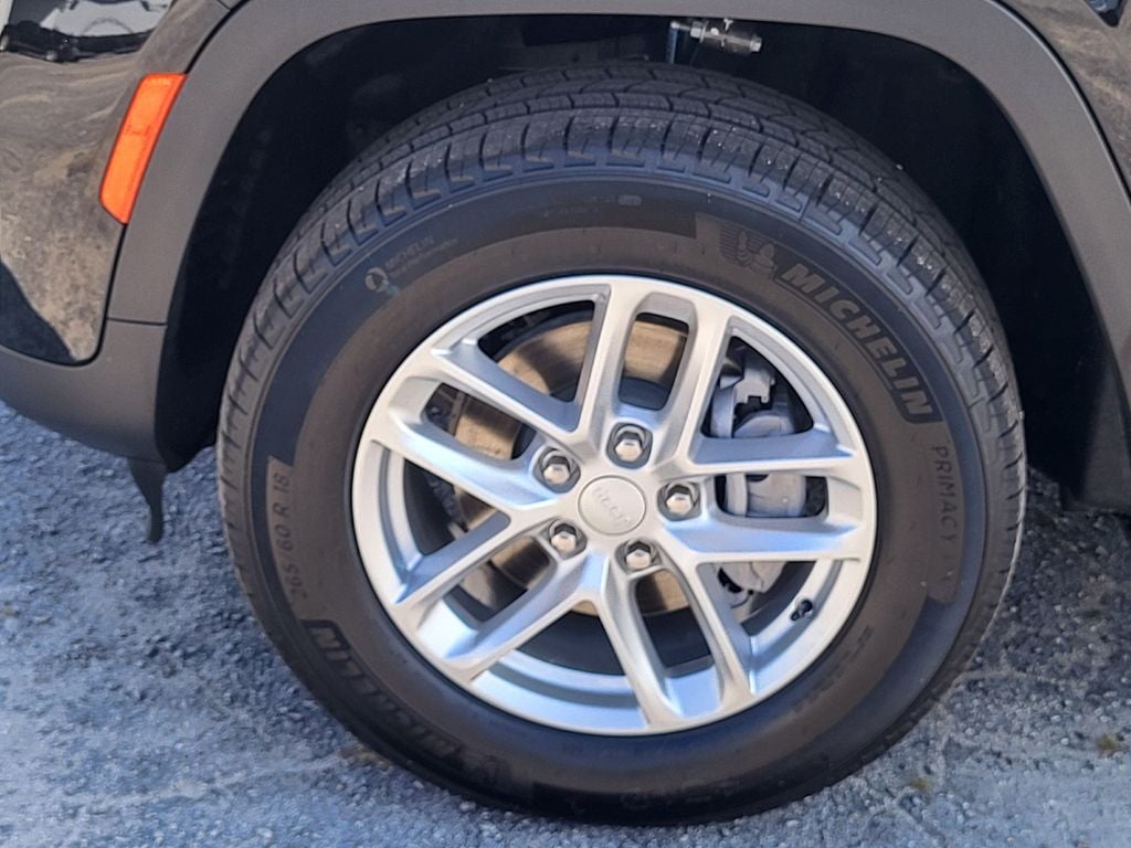 2026 Jeep Grand Cherokee GRAND CHEROKEE LAREDO 4X4