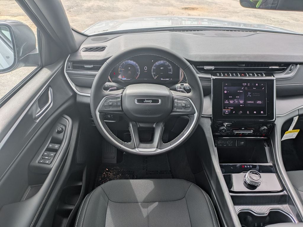 2026 Jeep Grand Cherokee GRAND CHEROKEE LAREDO 4X4