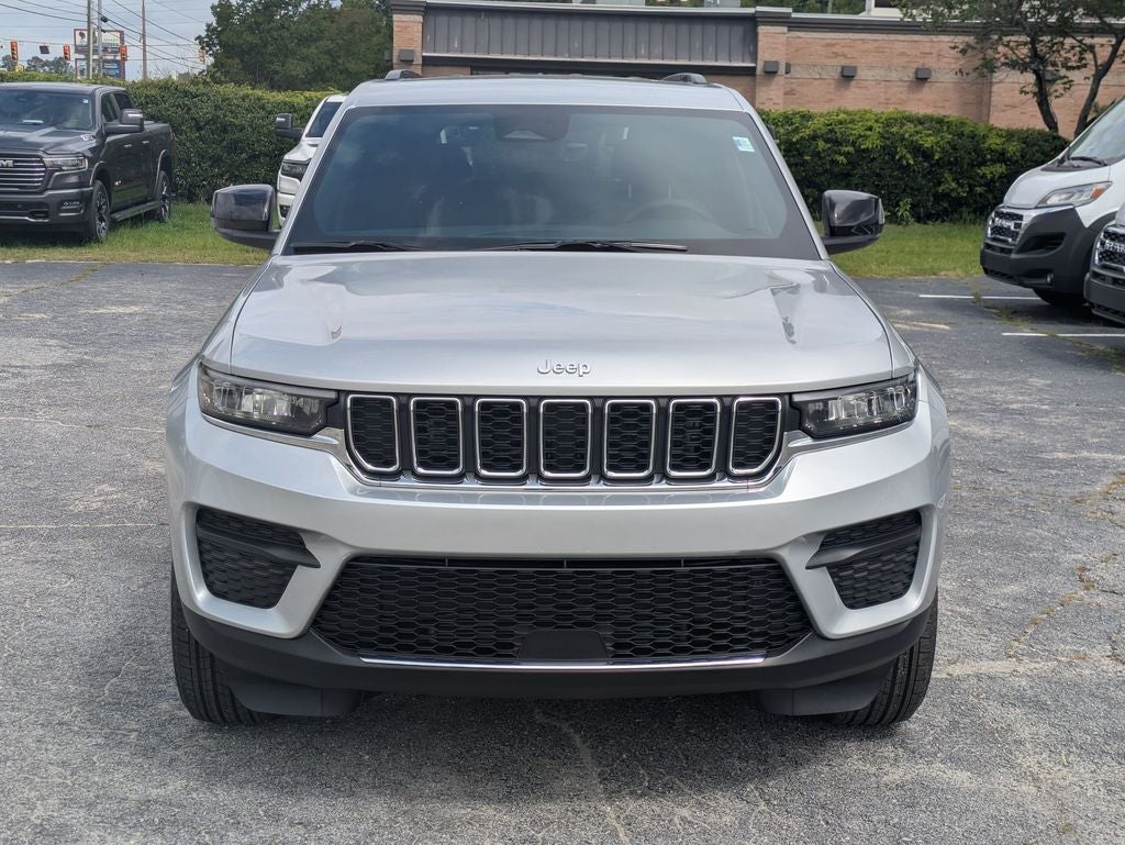 2026 Jeep Grand Cherokee GRAND CHEROKEE LAREDO 4X4