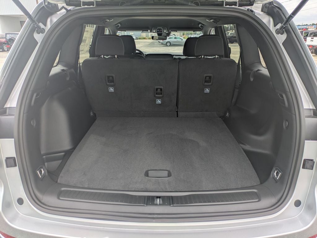 2026 Jeep Grand Cherokee GRAND CHEROKEE LAREDO 4X4