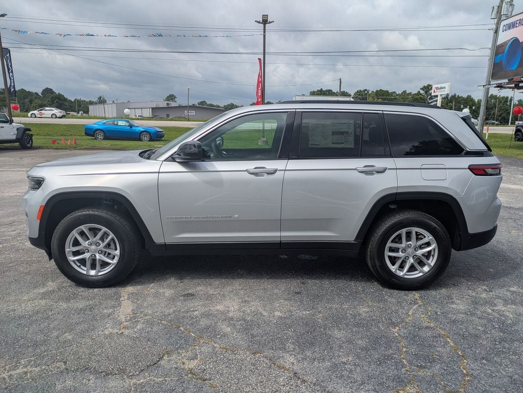 2026 Jeep Grand Cherokee GRAND CHEROKEE LAREDO 4X4