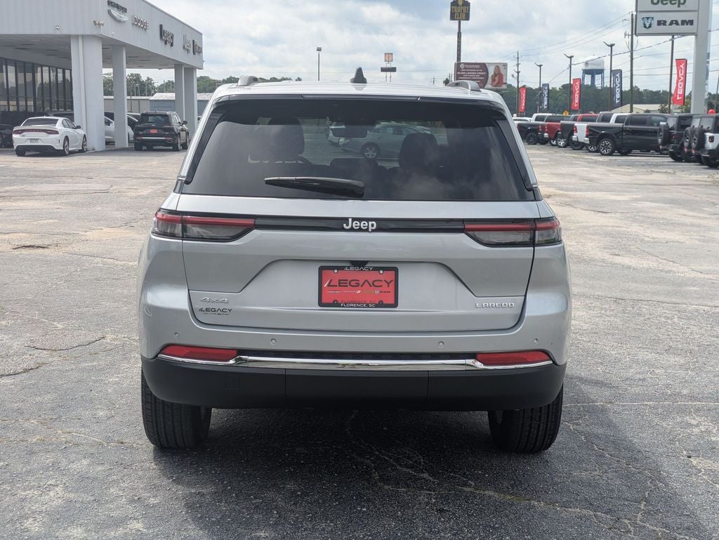 2026 Jeep Grand Cherokee GRAND CHEROKEE LAREDO 4X4