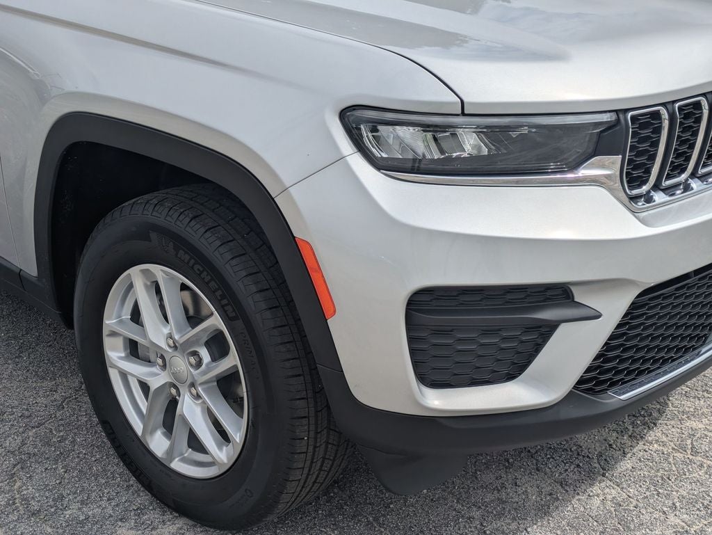 2026 Jeep Grand Cherokee GRAND CHEROKEE LAREDO 4X4
