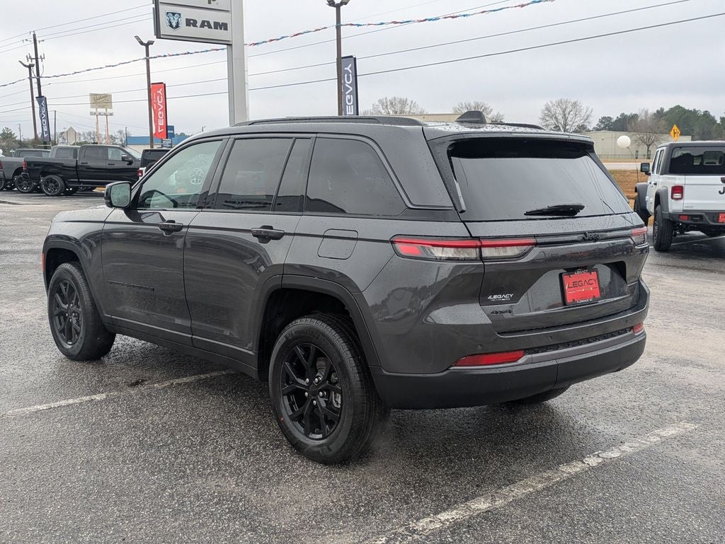 2026 Jeep Grand Cherokee GRAND CHEROKEE LAREDO ALTITUDE 4X4