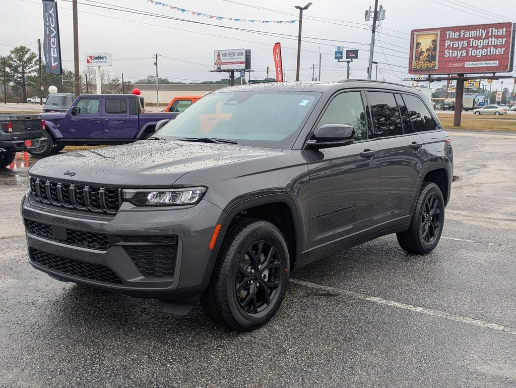 2026 Jeep Grand Cherokee GRAND CHEROKEE LAREDO ALTITUDE 4X4