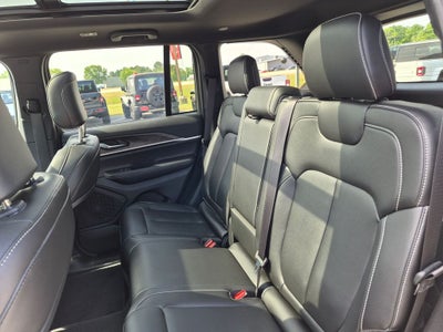 2025 Jeep Grand Cherokee Limited 4x4