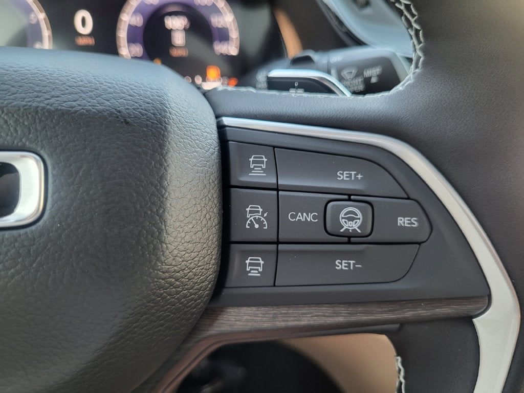 2027 Jeep Grand Cherokee GRAND CHEROKEE LIMITED 4X4