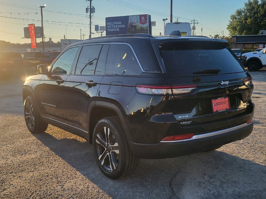 2027 Jeep Grand Cherokee GRAND CHEROKEE LIMITED 4X4