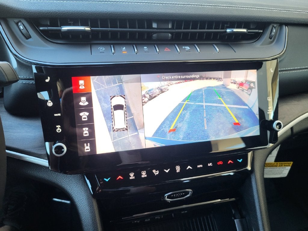 2027 Jeep Grand Cherokee GRAND CHEROKEE LIMITED 4X4