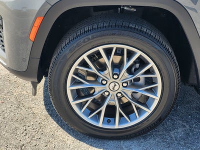2027 Jeep Grand Cherokee GRAND CHEROKEE LIMITED 4X4