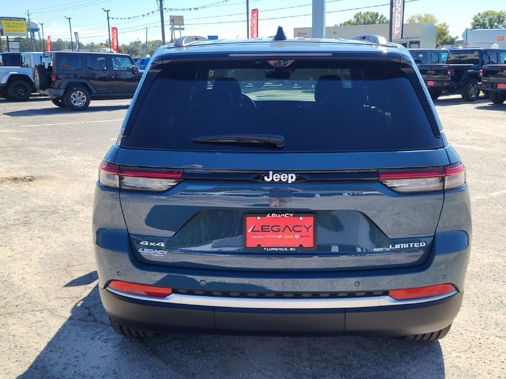 2027 Jeep Grand Cherokee GRAND CHEROKEE LIMITED 4X4