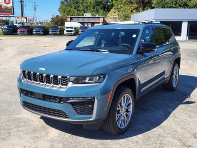 2027 Jeep Grand Cherokee GRAND CHEROKEE LIMITED 4X4