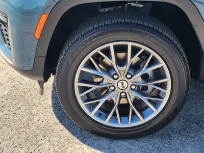 2027 Jeep Grand Cherokee GRAND CHEROKEE LIMITED 4X4