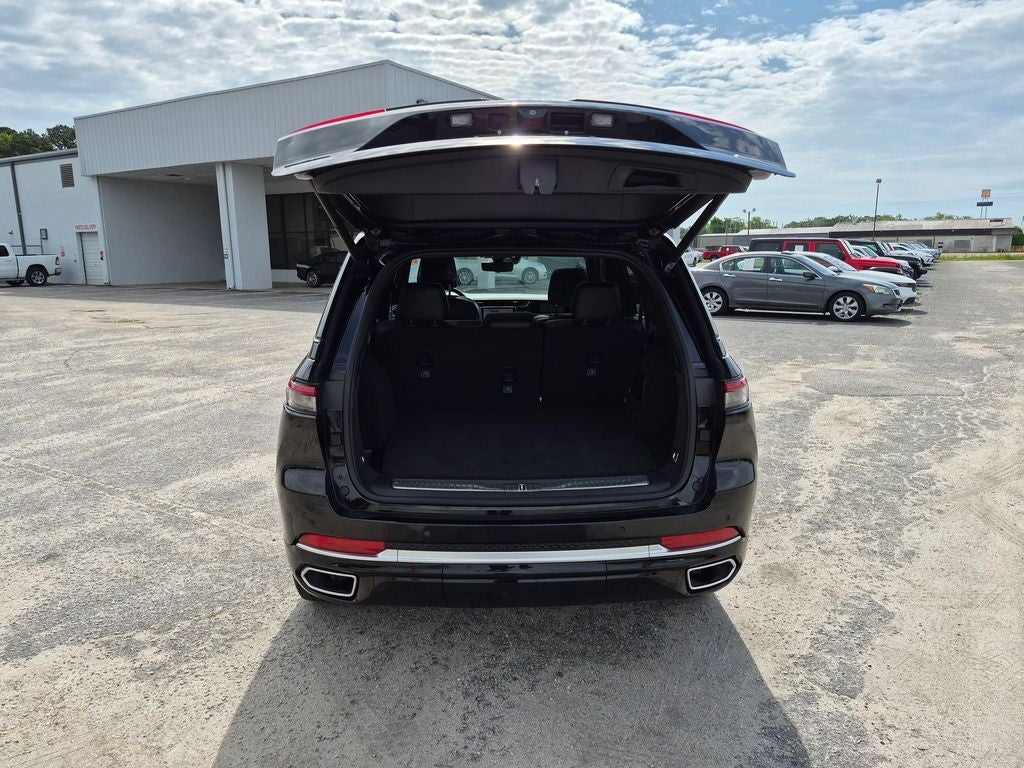 2023 Jeep Grand Cherokee Summit 4x4