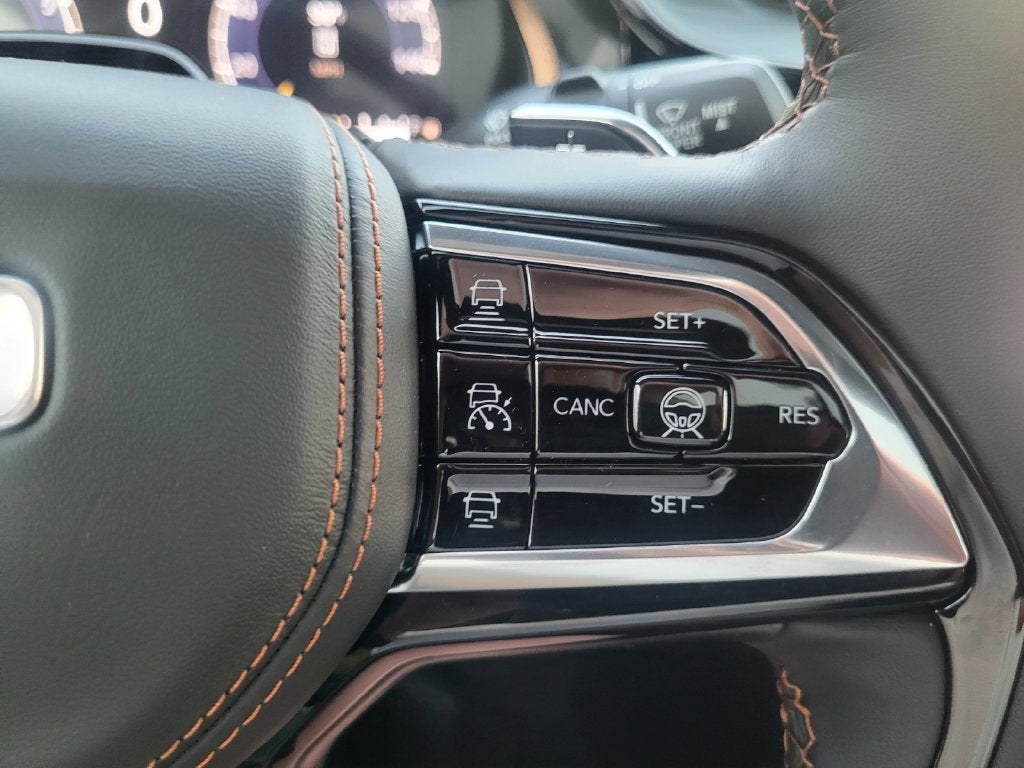 2027 Jeep Grand Cherokee GRAND CHEROKEE SUMMIT 4X4