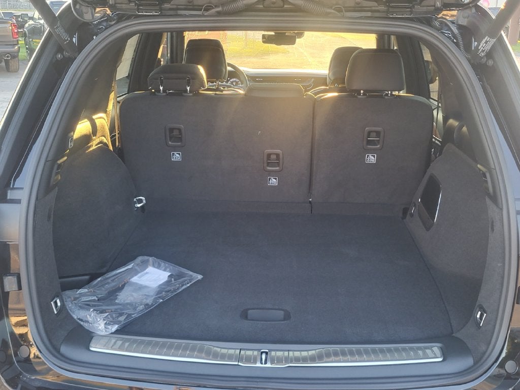 2027 Jeep Grand Cherokee GRAND CHEROKEE SUMMIT 4X4