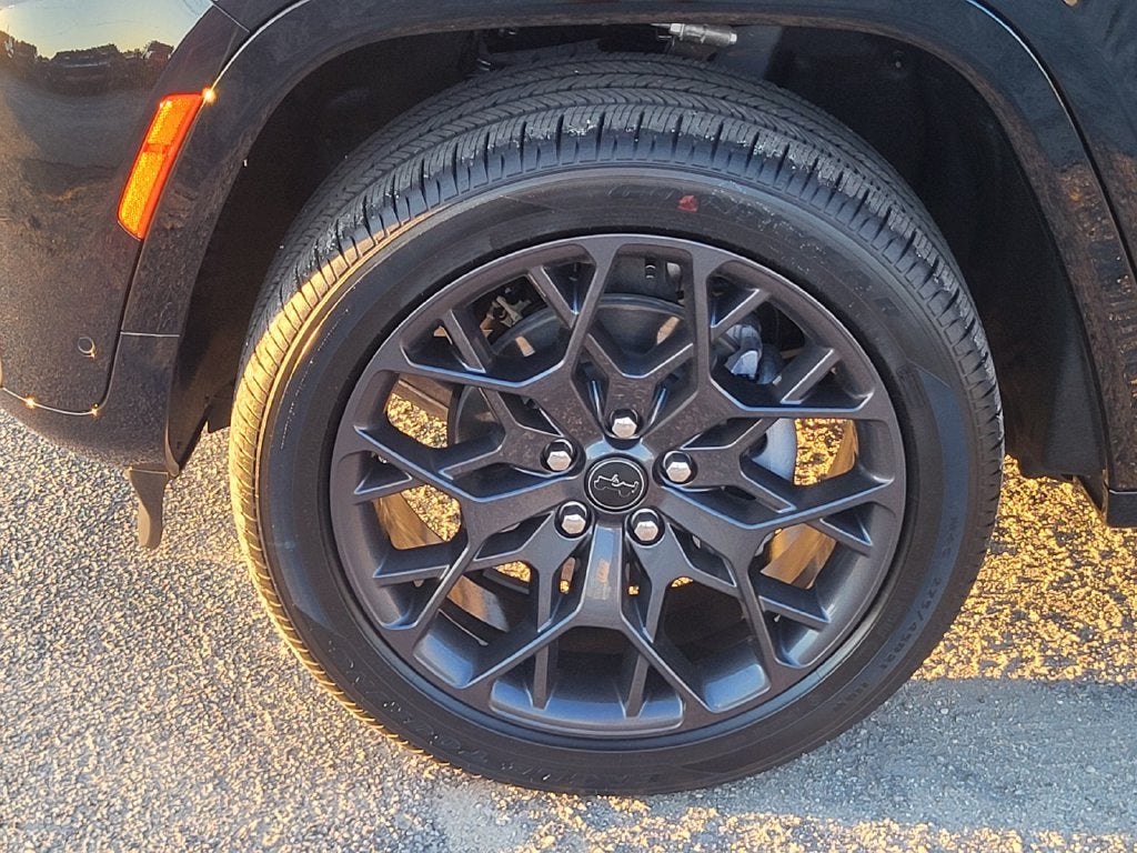 2027 Jeep Grand Cherokee GRAND CHEROKEE SUMMIT 4X4
