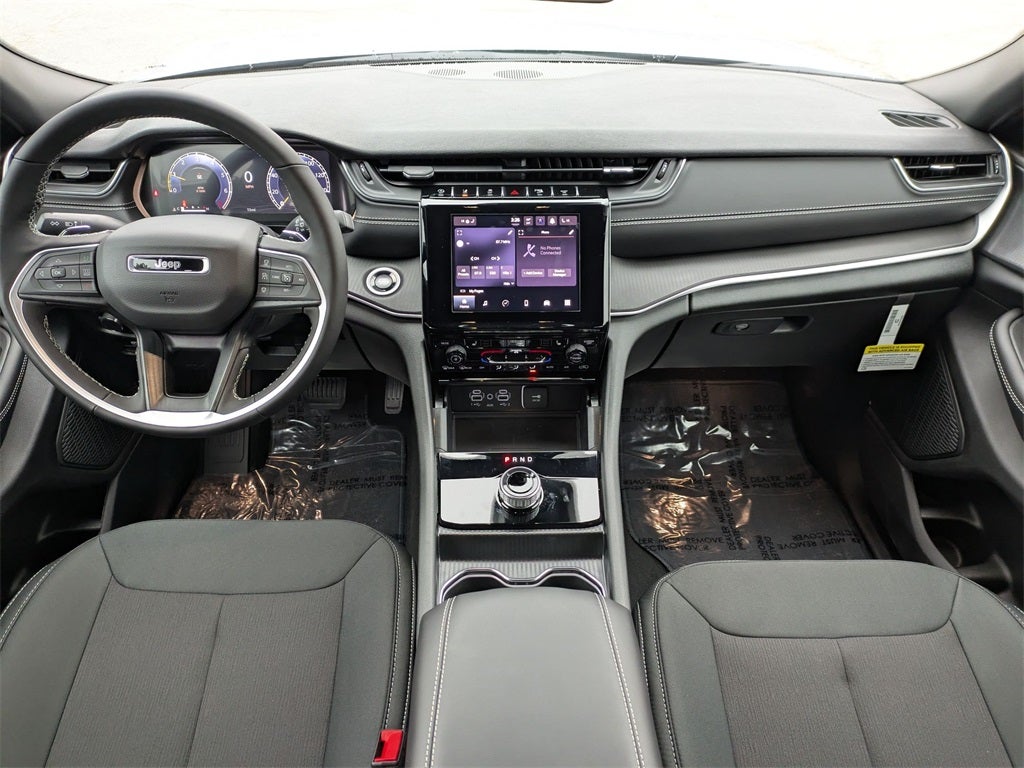 2025 Jeep Grand Cherokee GRAND CHEROKEE L LAREDO 4X2