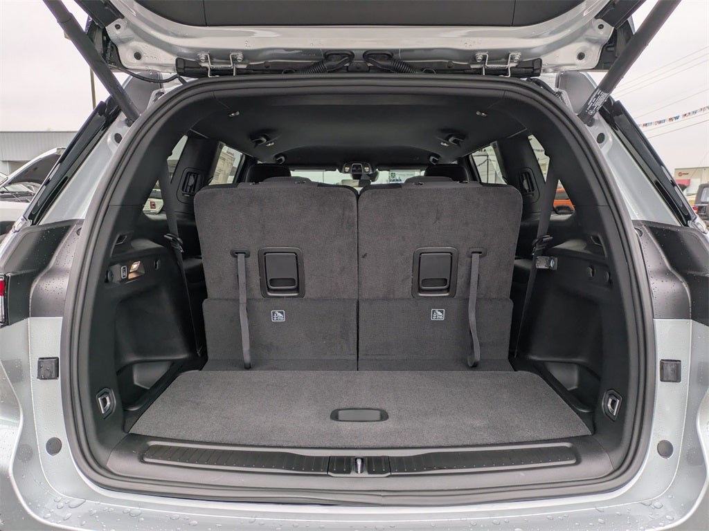 2025 Jeep Grand Cherokee GRAND CHEROKEE L LAREDO 4X2