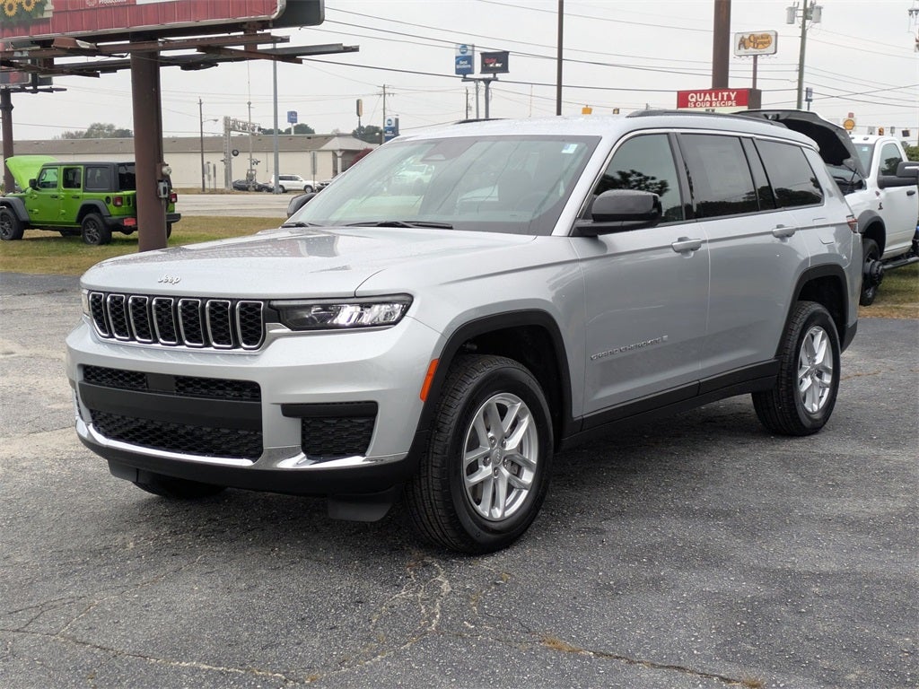 2025 Jeep Grand Cherokee GRAND CHEROKEE L LAREDO 4X2