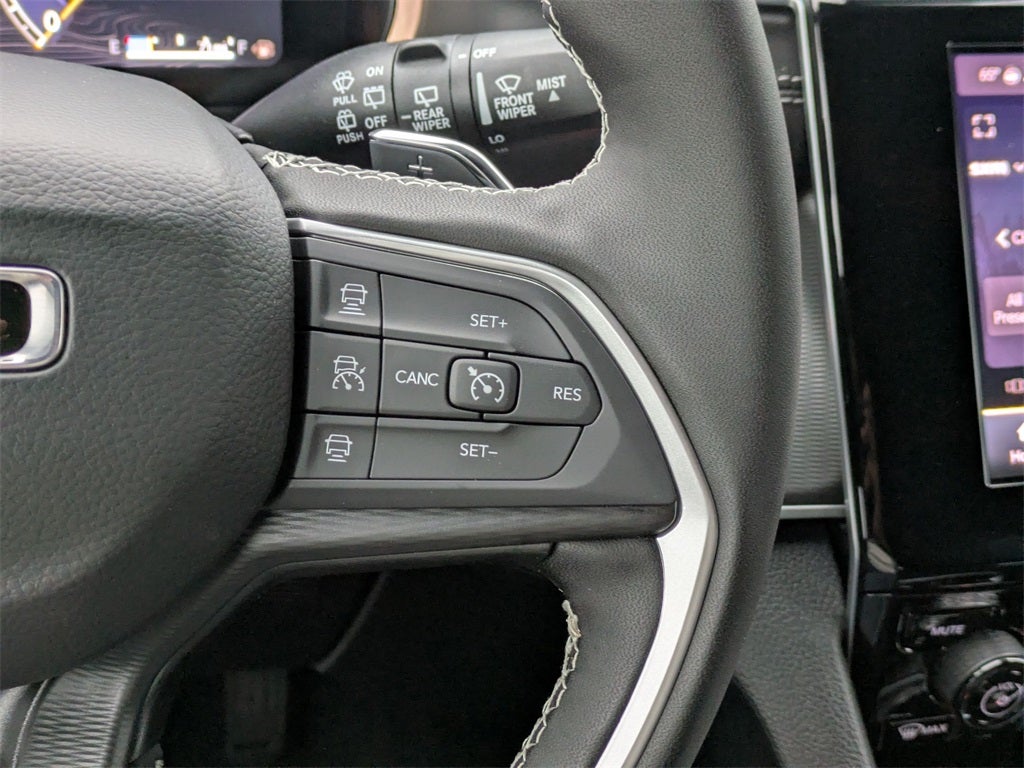 2025 Jeep Grand Cherokee GRAND CHEROKEE L LAREDO 4X2