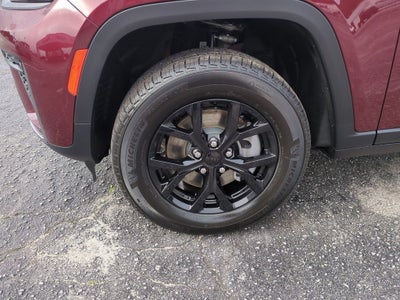2026 Jeep Grand Cherokee GRAND CHEROKEE L LAREDO ALTITUDE 4X2