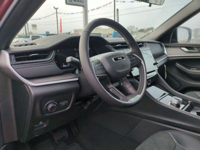 2026 Jeep Grand Cherokee GRAND CHEROKEE L LAREDO ALTITUDE 4X2