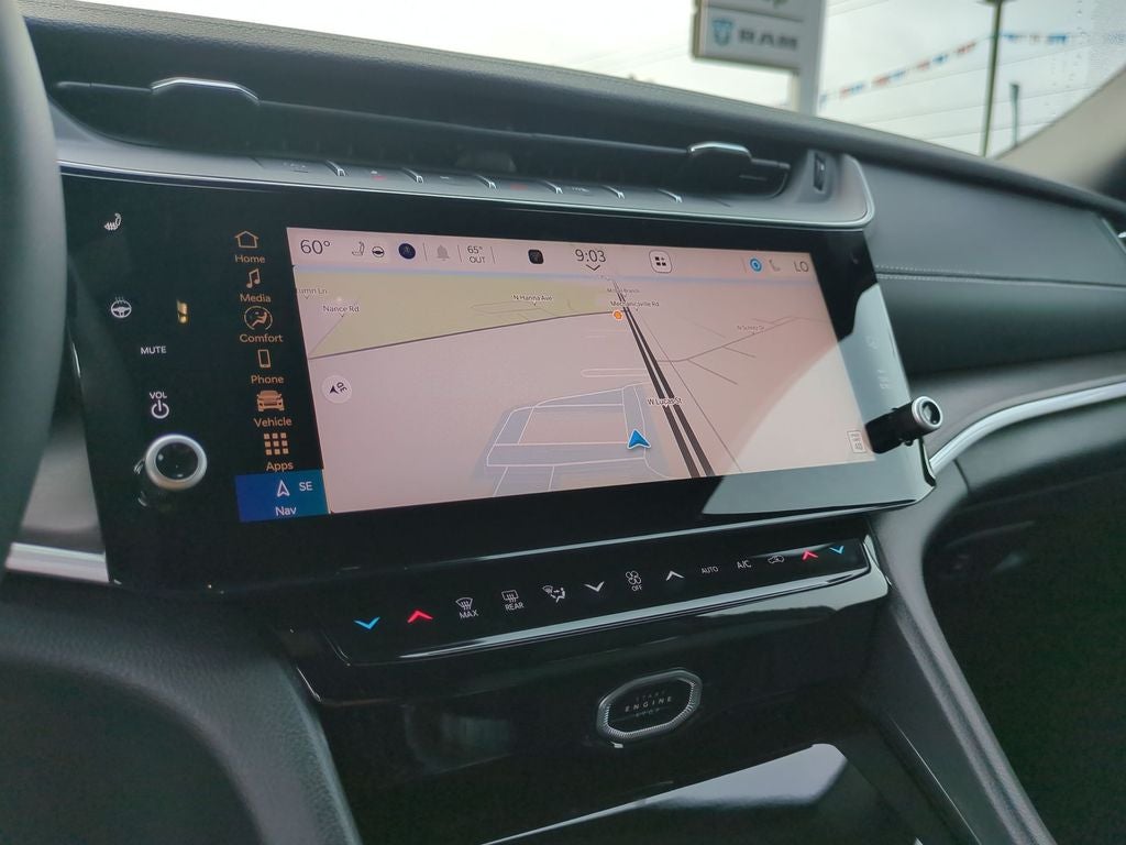 2026 Jeep Grand Cherokee GRAND CHEROKEE L LAREDO ALTITUDE 4X2